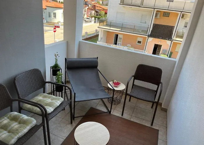 Apartments Porec アパート *