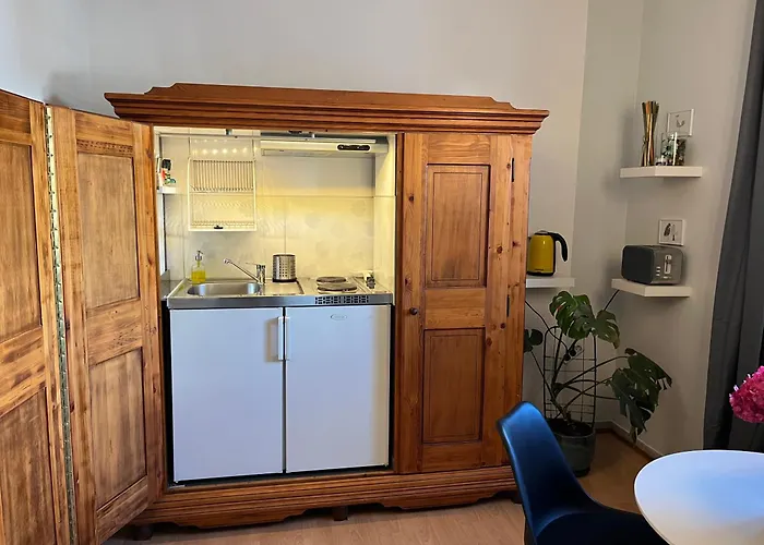 Apartments Porec アパート ポレッチ