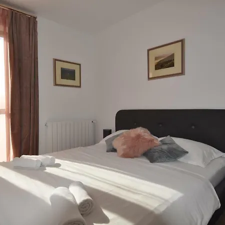 Апартаменти Apartments Porec Пореч