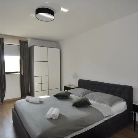 Apartments Porec Апартаменти *